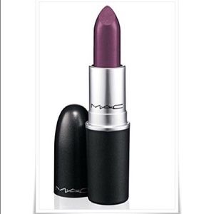 MAC Frost lipstick Riveting Rose